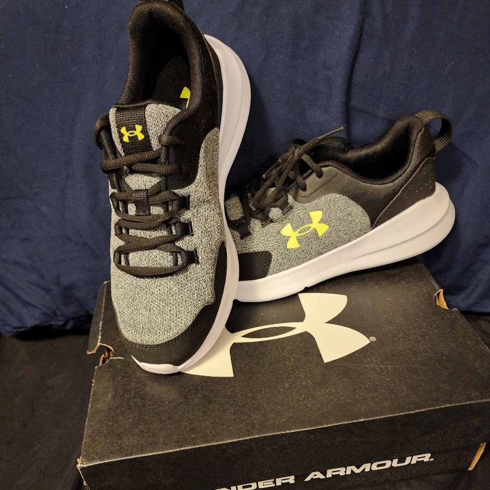 Under Armour Shoes (boys)
